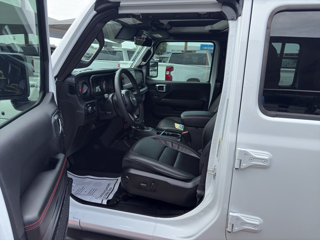 2025 Jeep Wrangler 4-Door Recon 4x4