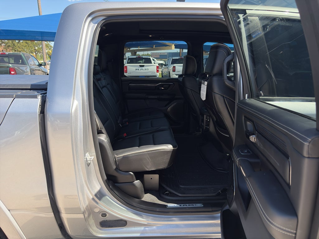 2022 RAM 1500 Limited Crew Cab 4x4 5'7" Box
