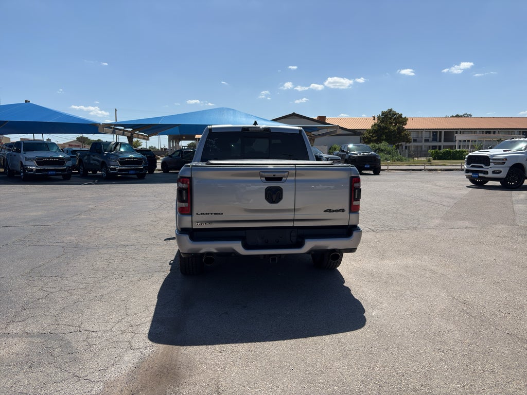 2022 RAM 1500 Limited Crew Cab 4x4 5'7" Box