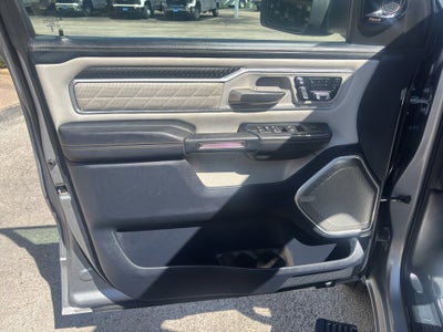 2025 RAM 1500 Tungsten Crew Cab 4x4 5'7" Box