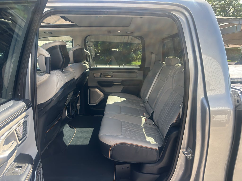 2025 RAM 1500 Tungsten Crew Cab 4x4 5'7" Box