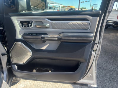 2025 RAM 1500 Tungsten Crew Cab 4x4 5'7" Box