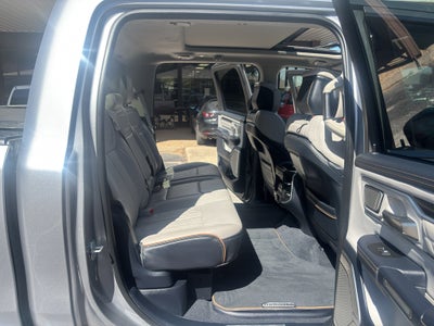 2025 RAM 1500 Tungsten Crew Cab 4x4 5'7" Box