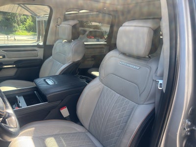 2025 RAM 1500 Tungsten Crew Cab 4x4 5'7" Box