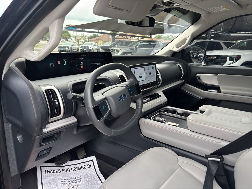 2025 Ford Expedition Max Active