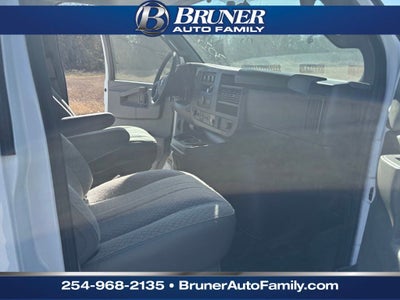 2025 Chevrolet Express Cutaway 3500 1WT