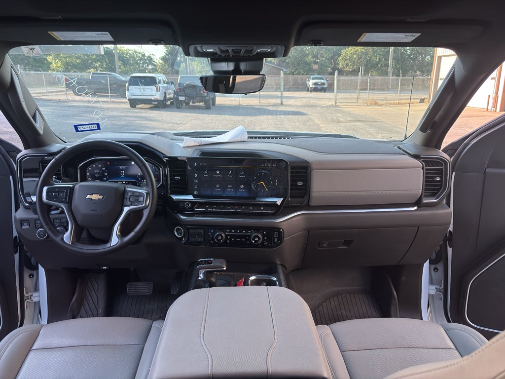 2025 Chevrolet Silverado 1500 LTZ