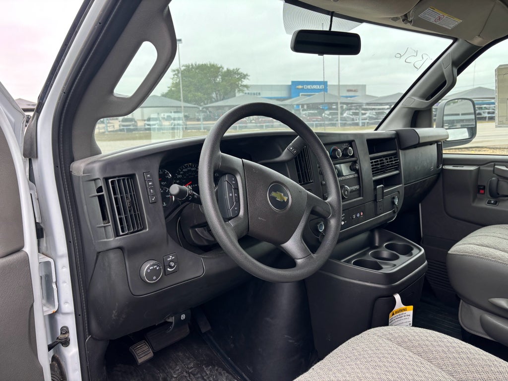 2026 Chevrolet Express Cargo 1WT