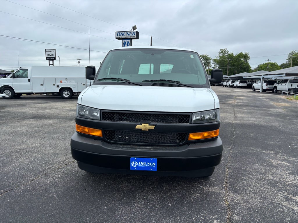 2026 Chevrolet Express Cargo 1WT