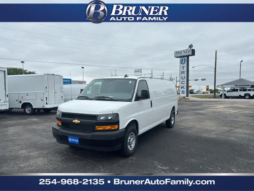 2025 Chevrolet Express Cargo WT