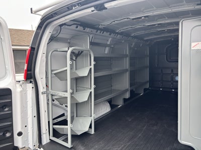 2025 Chevrolet Express Cargo WT