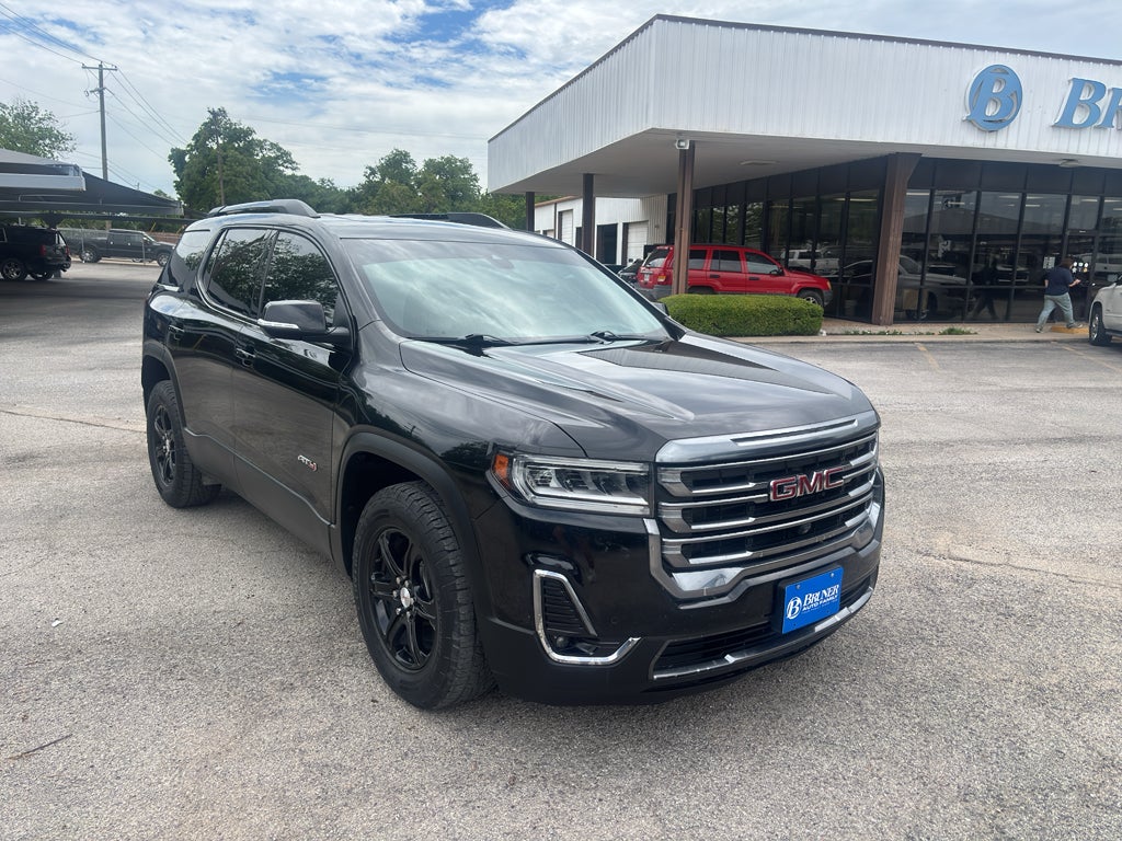 2023 GMC Acadia AT4