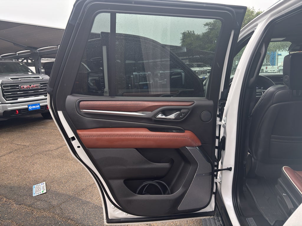 2023 GMC Yukon Denali Ultimate