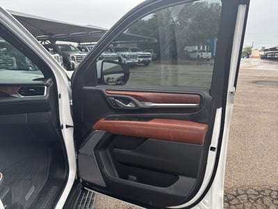 2023 GMC Yukon Denali Ultimate