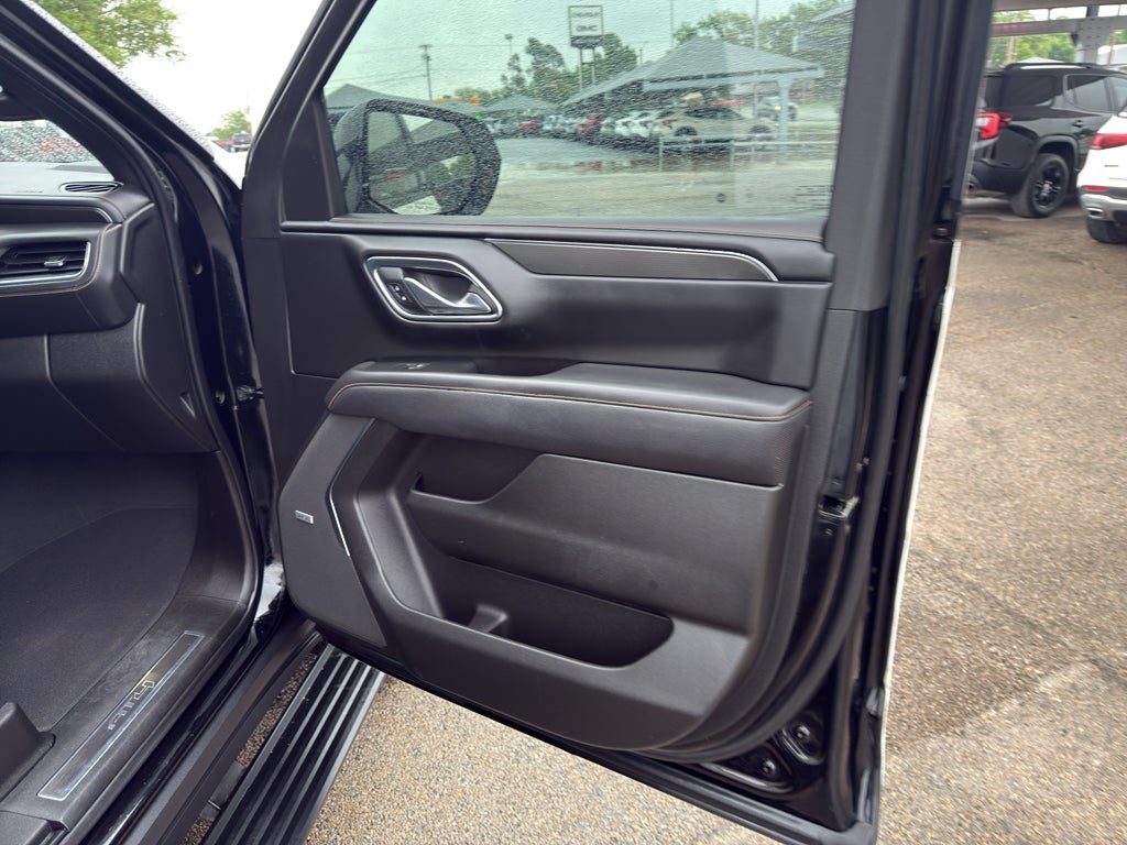 2023 GMC Yukon XL AT4