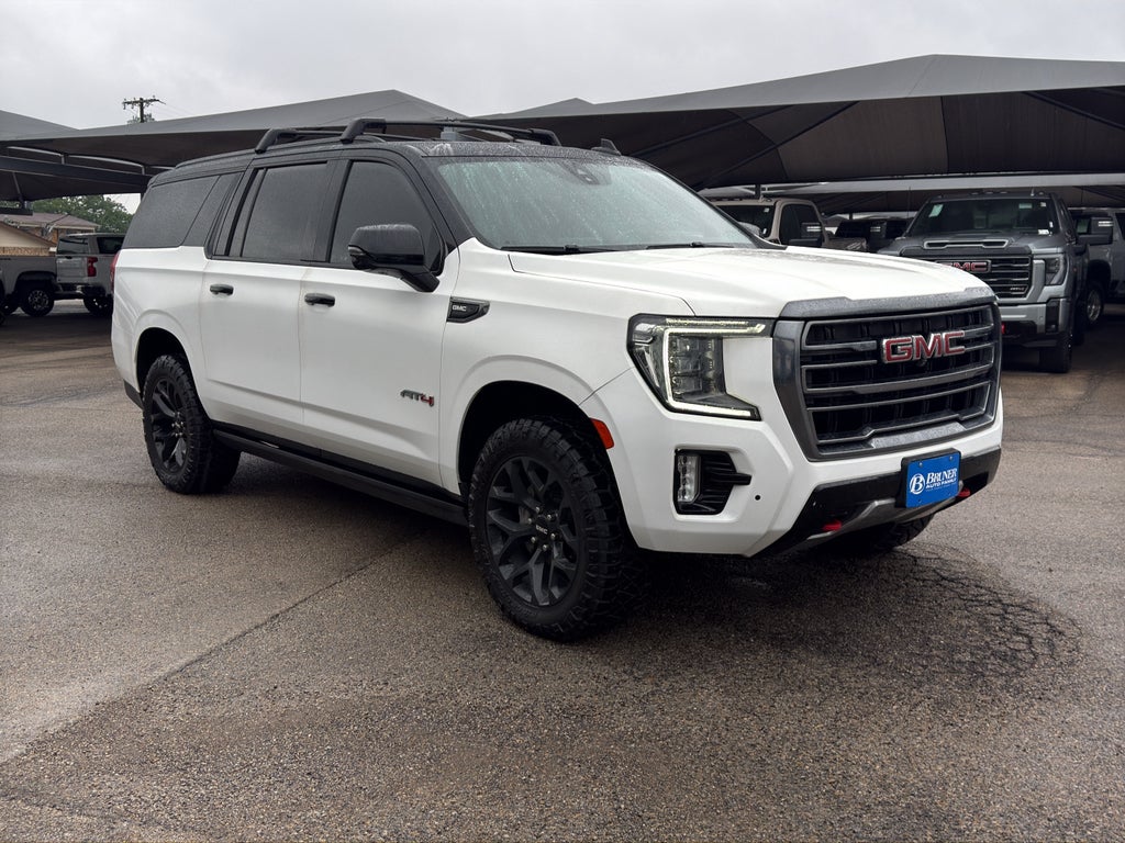 2023 GMC Yukon XL AT4