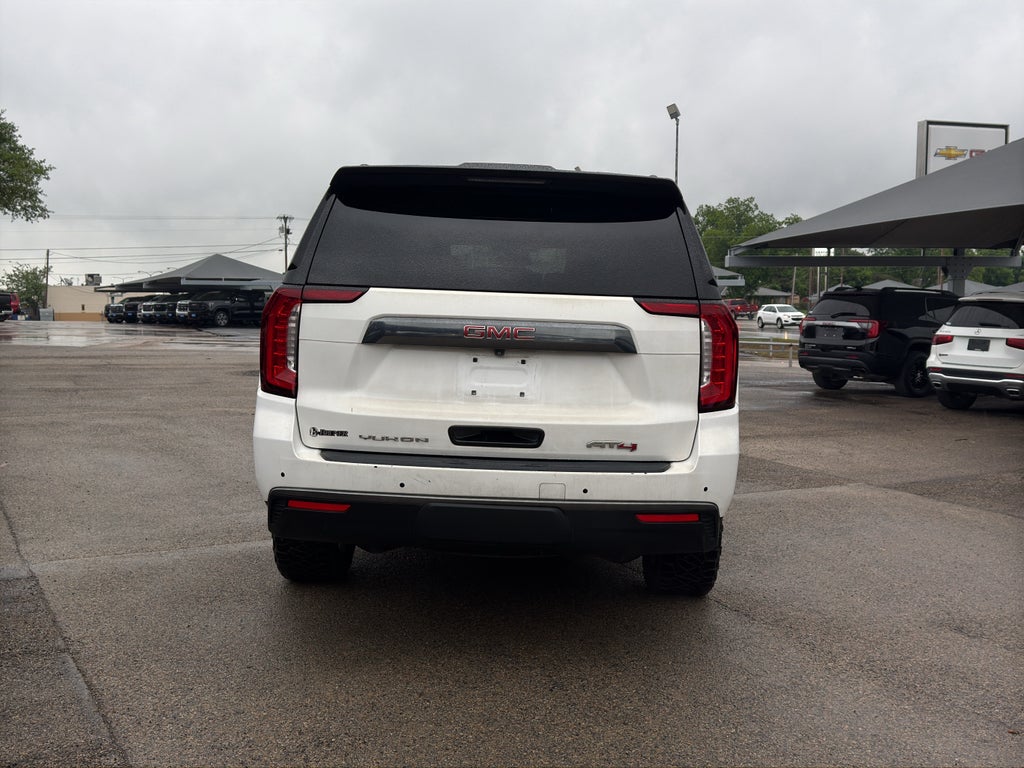 2023 GMC Yukon XL AT4