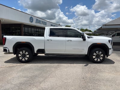 2024 GMC Sierra 2500 HD Denali