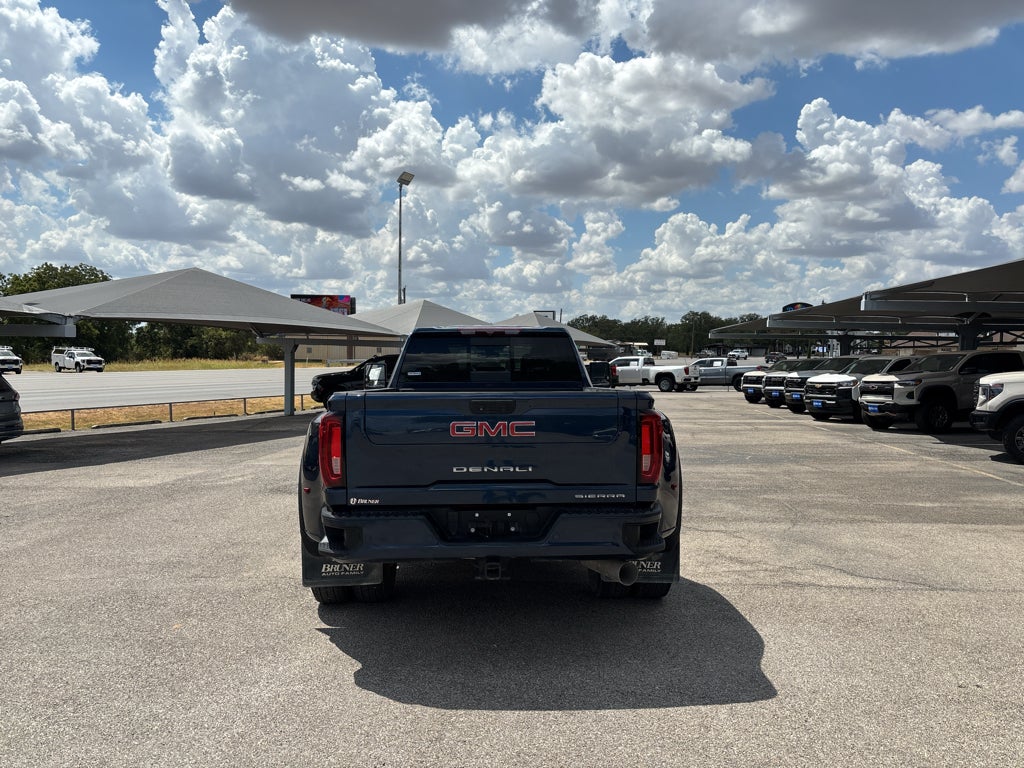 2022 GMC Sierra 3500 HD Denali