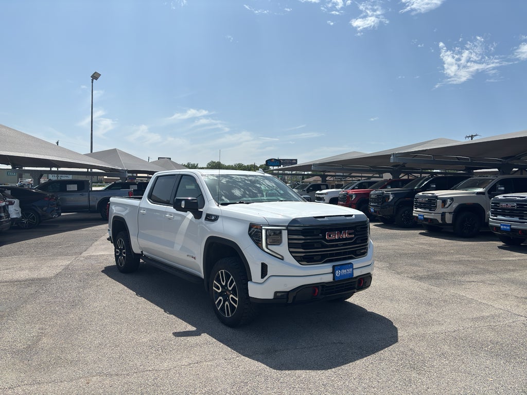 2023 GMC Sierra 1500 AT4