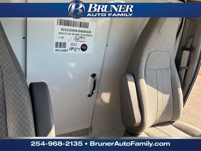 2025 Chevrolet Express Cutaway 3500 1WT