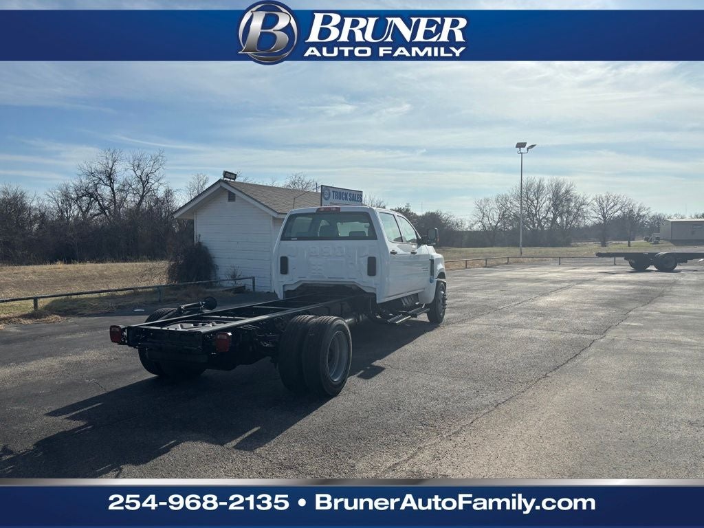 2025 Chevrolet Silverado 4500 HD Work Truck