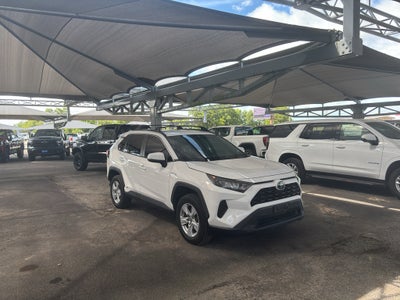 2020 Toyota RAV4 Hybrid LE