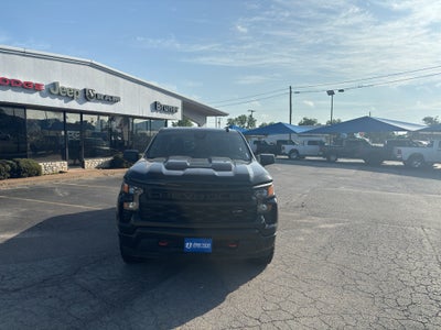2022 Chevrolet Silverado 1500 Custom Trail Boss