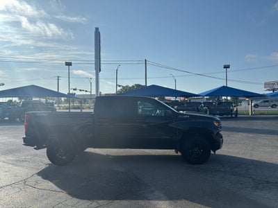 2022 Chevrolet Silverado 1500 Custom Trail Boss