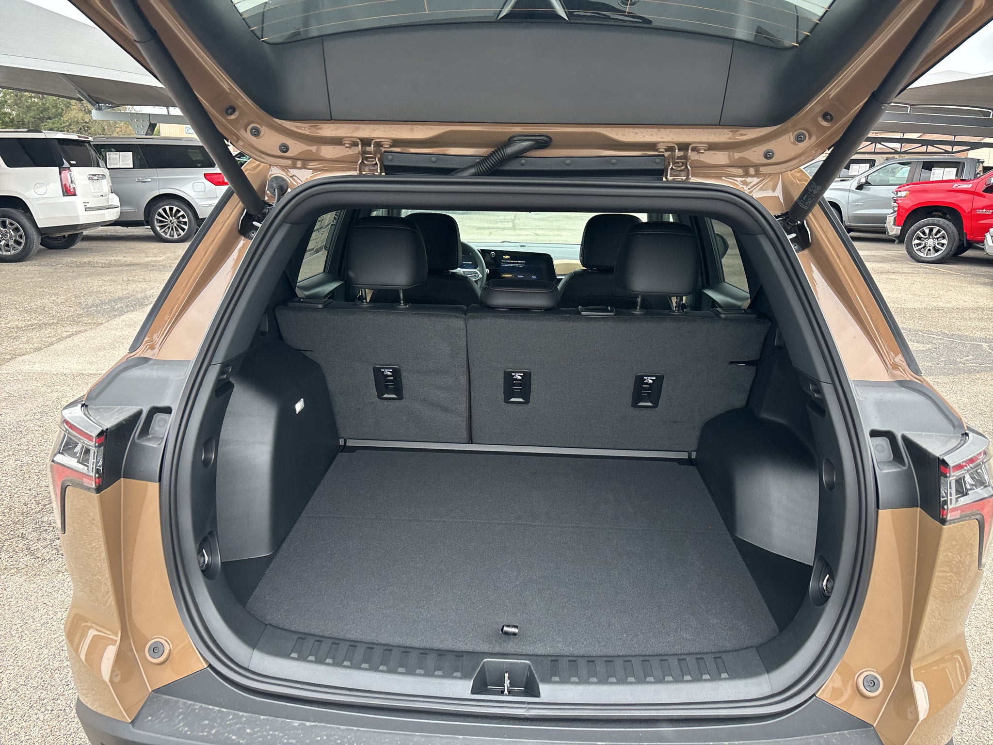 2027 Chevrolet Equinox ACTIV