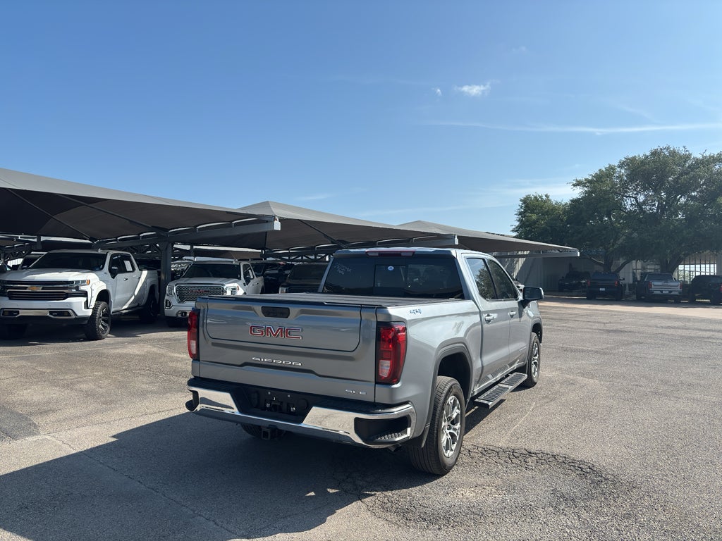 2024 GMC Sierra 1500 SLE