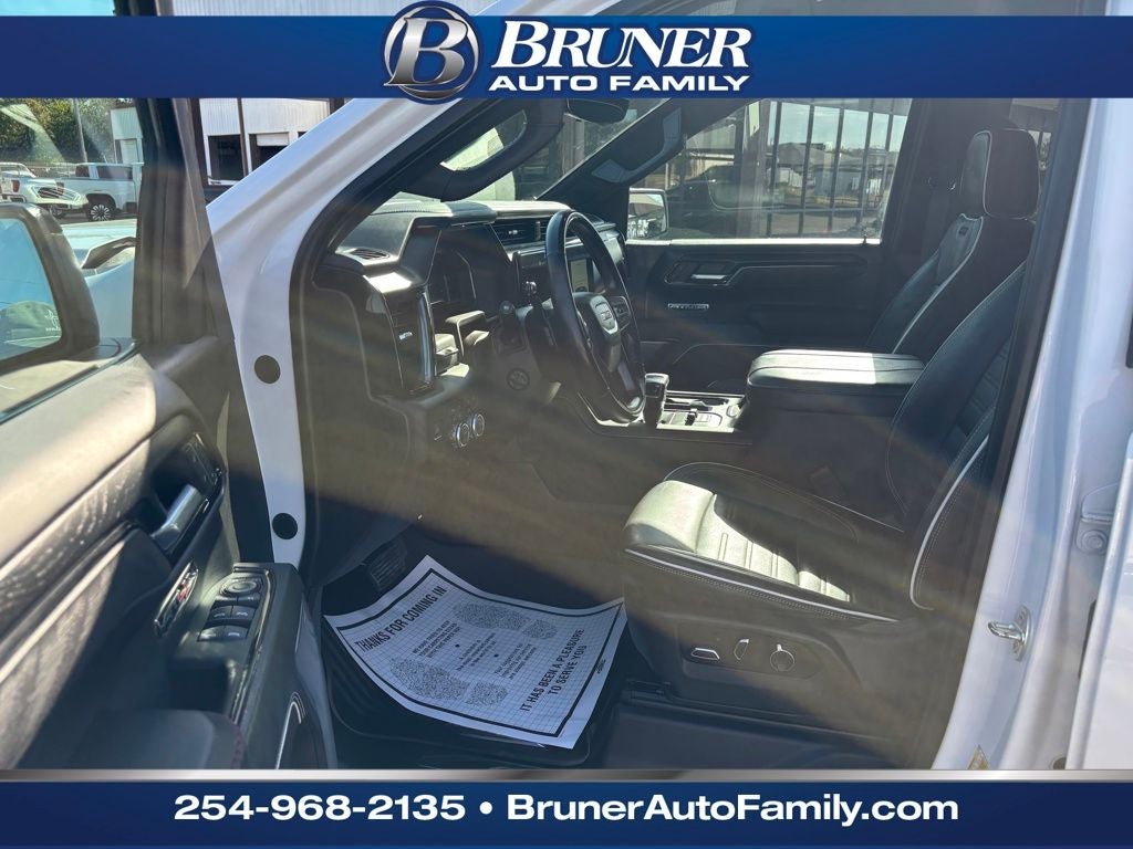 2023 GMC Sierra 1500 AT4X