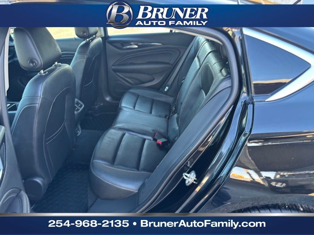 2019 Buick Regal Sportback Essence