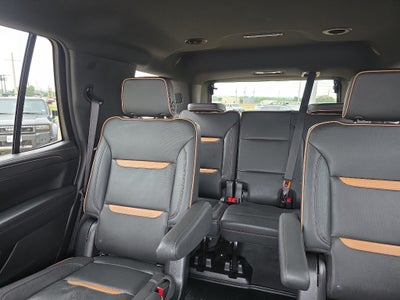 2022 GMC Yukon AT4