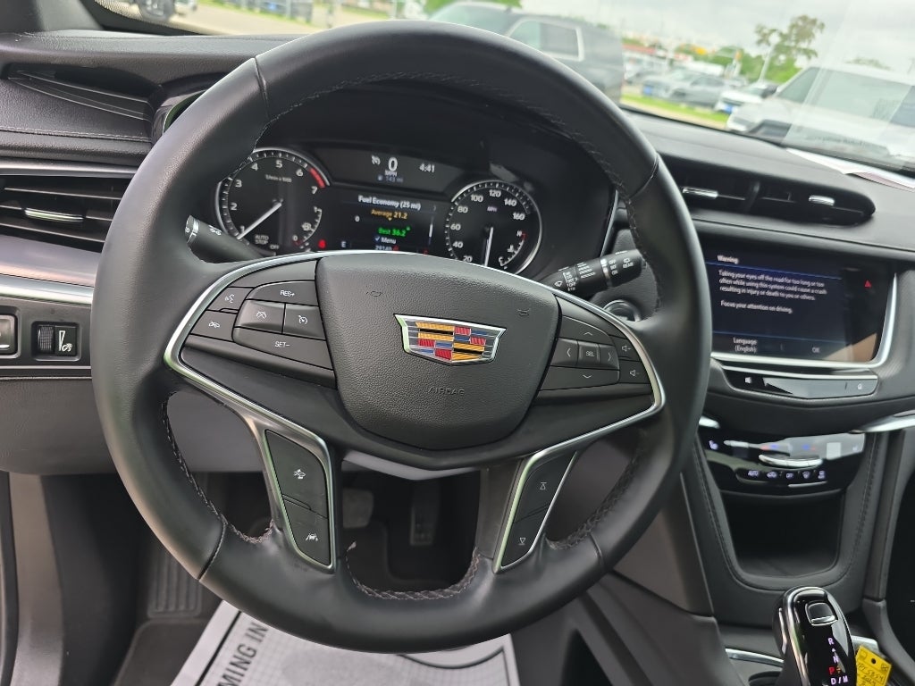 2024 Cadillac XT5 Luxury