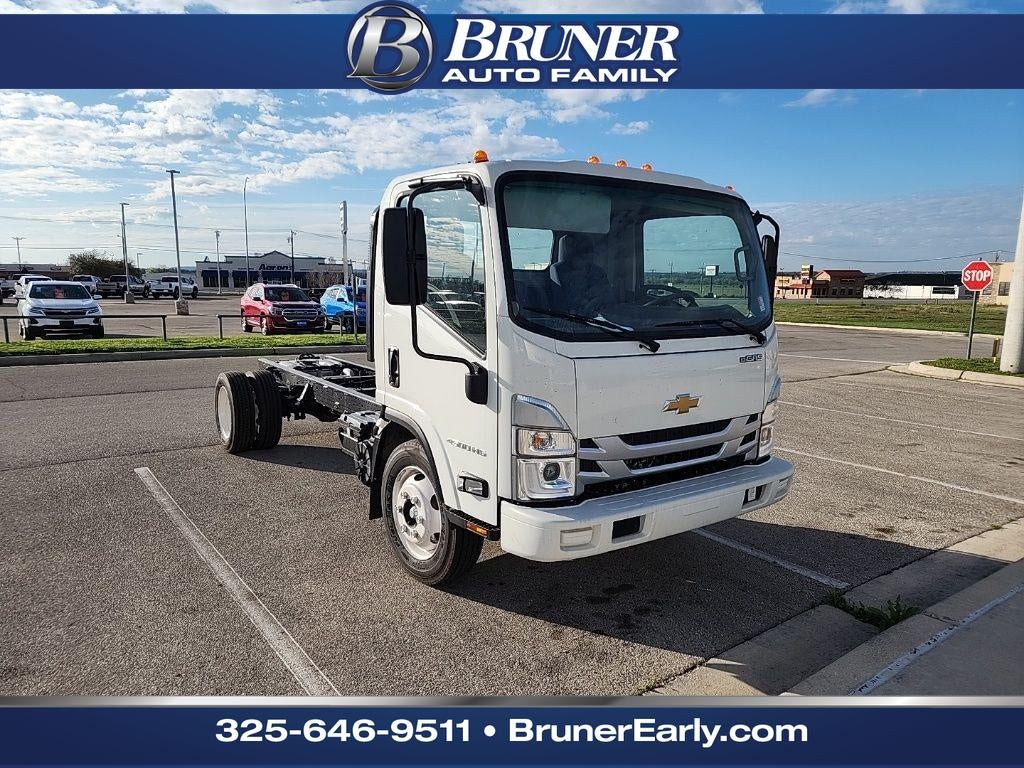 2024 Chevrolet Low Cab Forward 4500 HG 1WT