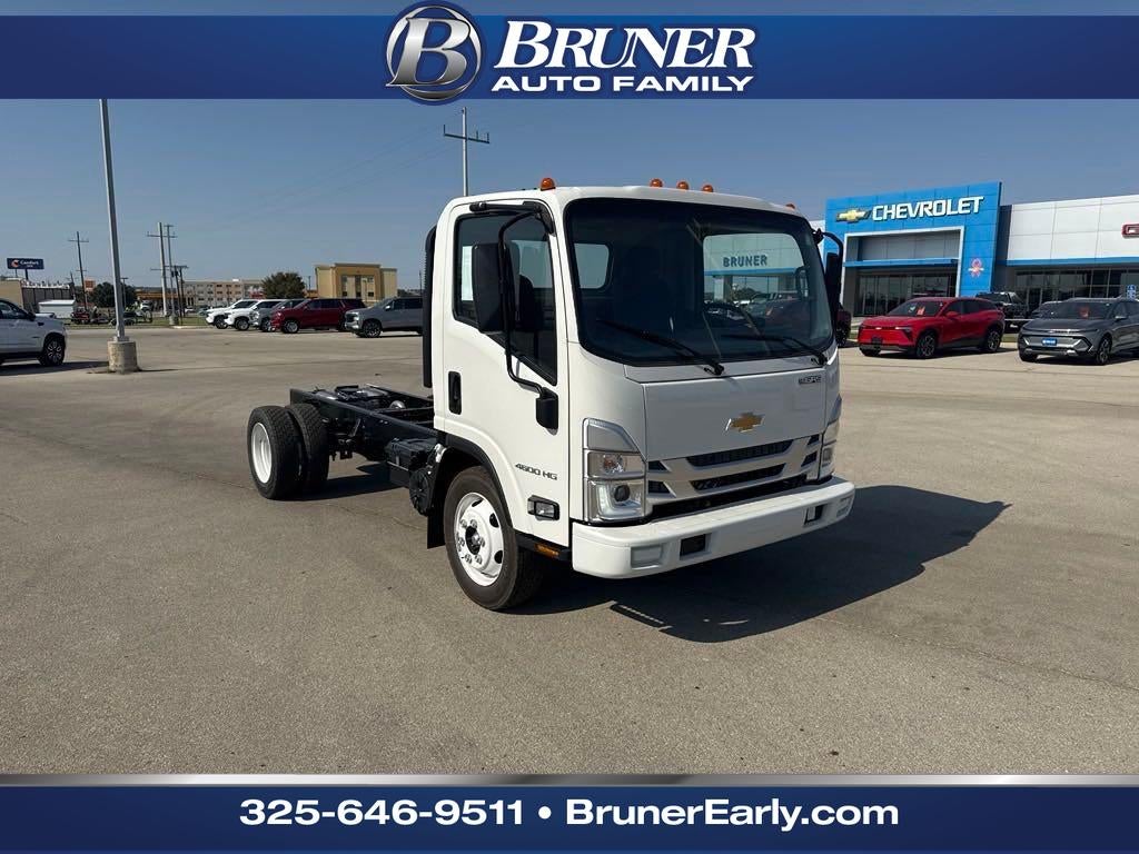 2025 Chevrolet Low Cab Forward 4500 HG 1WT
