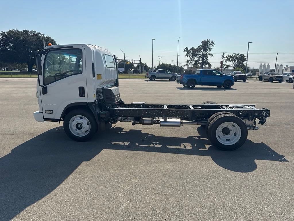 2025 Chevrolet Low Cab Forward 4500 HG 1WT