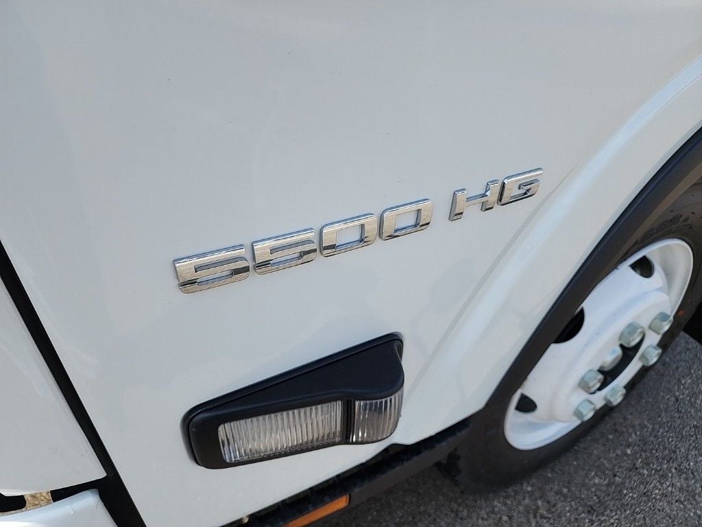 2025 Chevrolet Low Cab Forward 5500 HG 1WT