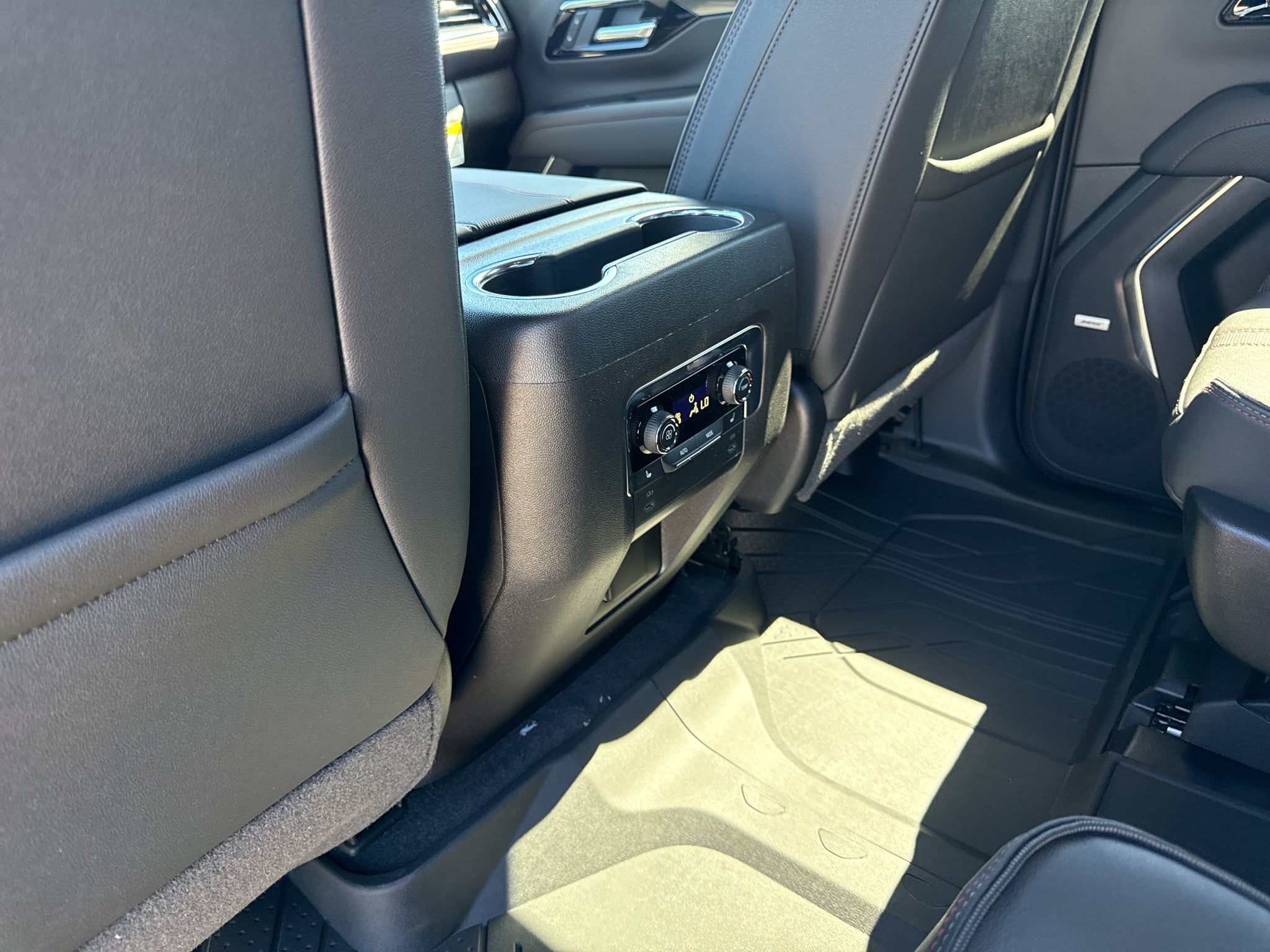2027 Chevrolet Tahoe RST